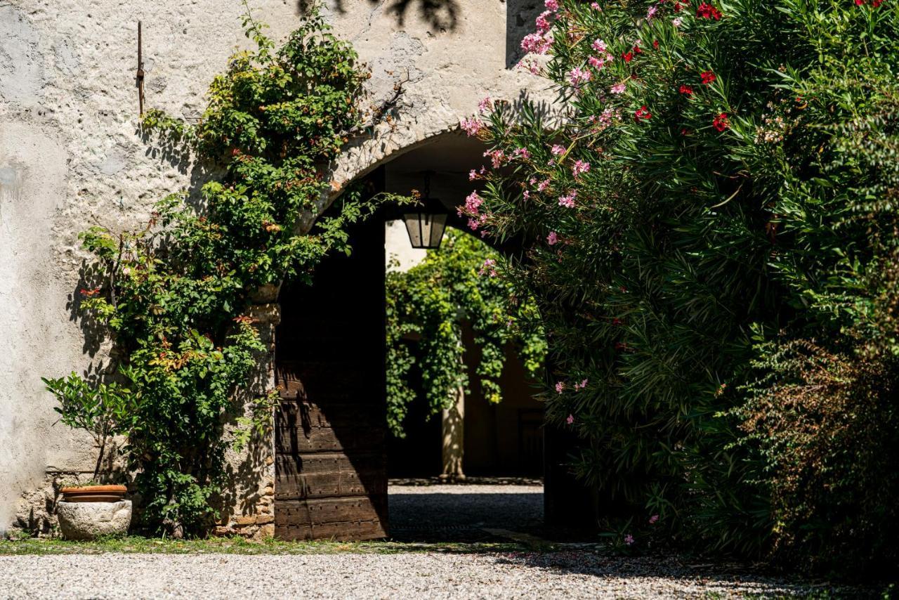 Agriturismo Le Chiusure Сан-Феличе-дель-Бенако Экстерьер фото