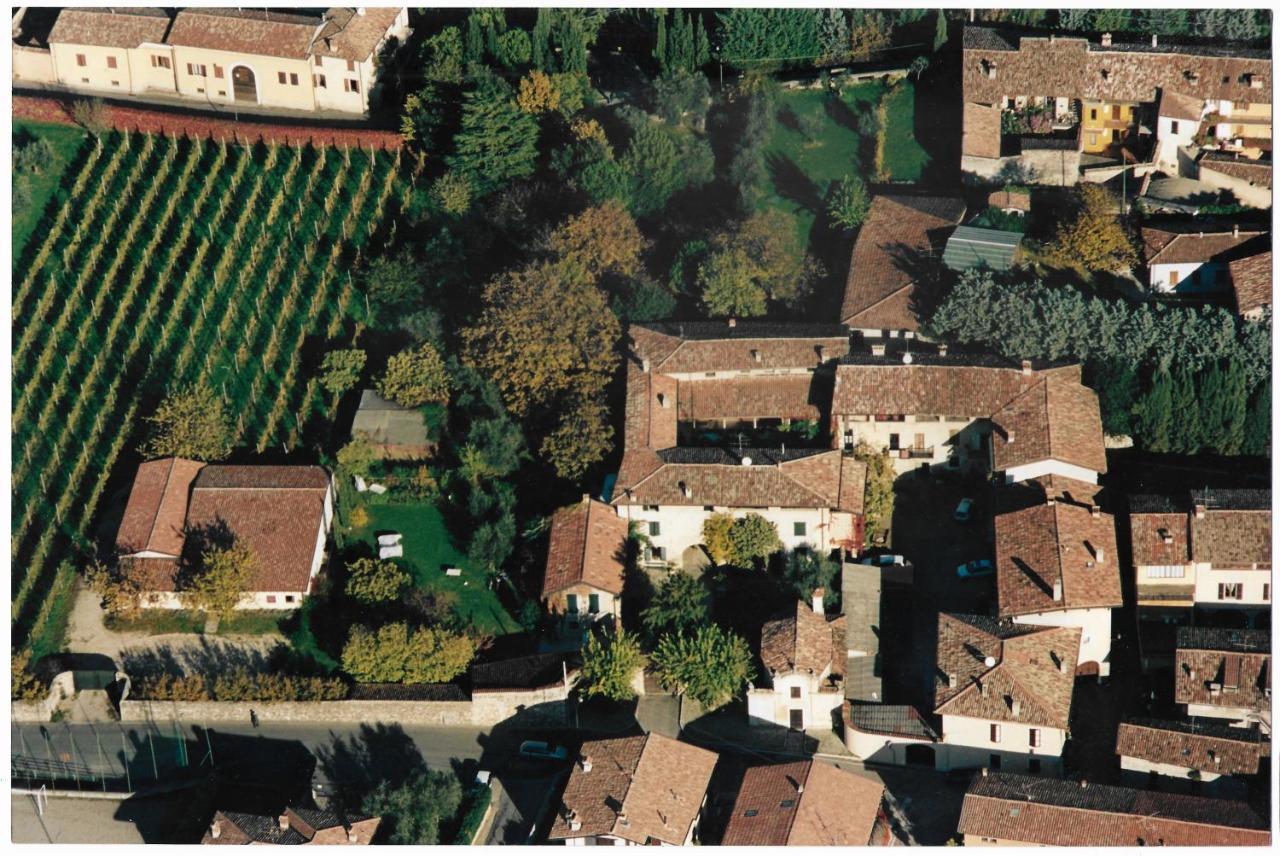 Agriturismo Le Chiusure Сан-Феличе-дель-Бенако Экстерьер фото